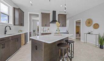371 Narrow Shore Rd, Aydlett, NC 27916
