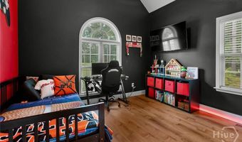 221 Creekside Dr, Arnoldsville, GA 30619