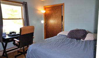 50 Wood Ln, Alburgh, VT 05440