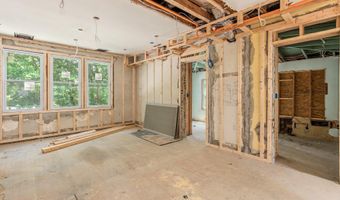 1933 P St SE, Washington, DC 20020