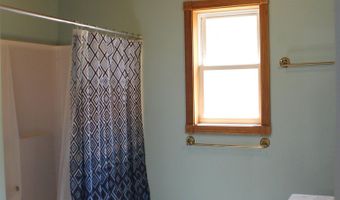 100 Ledge Ln, Bristol, VT 05443