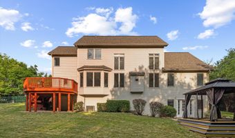 4055 Pontiac Trl, Ann Arbor, MI 48105