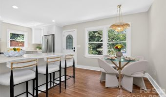 3617 Woodleaf Rd, Charlotte, NC 28205