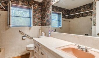 6829 NW 27th St, Bethany, OK 73008