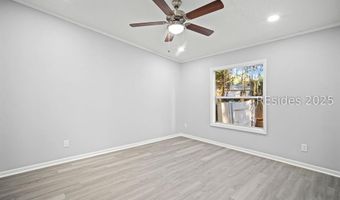 137 Winsor Rd, Beaufort, SC 29906