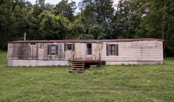 941 E Clayton Rd, Alderson, WV 24910