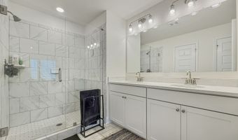 1160 Kendron LN 16, Atlanta, GA 30329