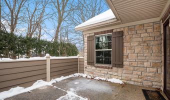 856 Bridge Crest Dr SE, Ada, MI 49301