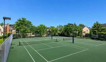 2584- B S ARLINGTON MILL Dr 2, Arlington, VA 22206