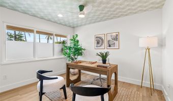 1251 Kainui Dr, Kailua, HI 96734