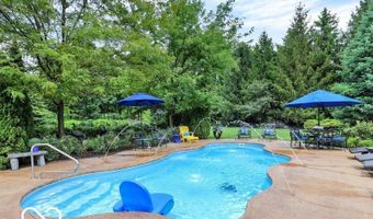 3808 Claybrook Ct, Bargersville, IN 46106