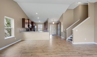 15174 Emory Cir, Apple Valley, MN 55124