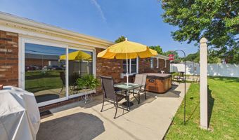 814 Rustic Rd, Anderson, IN 46013