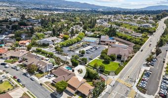 426 S Fernhill Ln, Anaheim, CA 92807