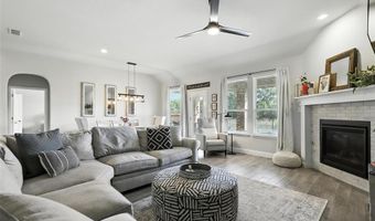 212 Missler Dr, Aledo, TX 76008