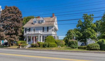 1055 Washington St, Bath, ME 04530