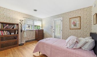 2687 Apple Way, Ann Arbor, MI 48104