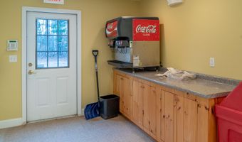 743 N North Berwick Rd, Wells, ME 04090