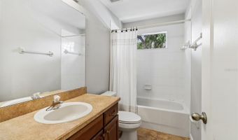 2947 CEDAR CREST Dr, Apopka, FL 32712