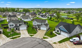 713 Bailey Ct, Angola, IN 46703
