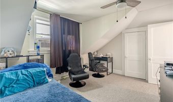 27 May St, Blackstone, MA 01504