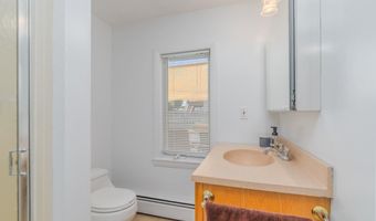 76 Midvale Ave, Cranston, RI 02920