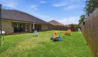 6268 Emerald Lk Dr, Biloxi, MS 39532