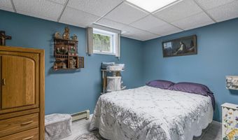 608 Raritan Ave, Atlantic Highlands, NJ 07716