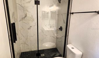 241 AFTON Sq 102, Altamonte Springs, FL 32714