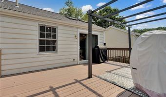 1028 Lexington Dr, Aliquippa, PA 15001