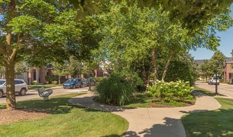301 Scio Village Ct 262, Ann Arbor, MI 48103