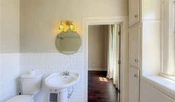 115 W 18th St, Ada, OK 74820