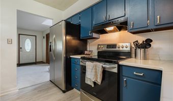 13795 Overcrest St NE, Alliance, OH 44601