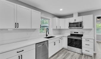 701 E Fourth St, Adel, GA 31620