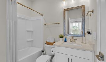 6055 Thicket Ln, Boiling Springs, SC 29316