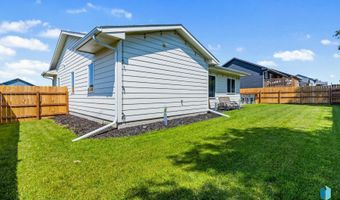 38 N 6th St, Baltic, SD 57003