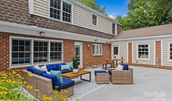 1811 Manor Mill Rd, Charlotte, NC 28226