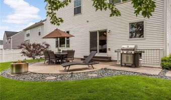 15315 Dundee Ct, Apple Valley, MN 55124