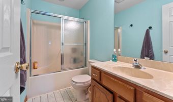 5 WATERWHEEL Cir, Dover, DE 19901