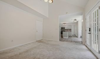 18 ARDSLEY Cir, Dover, DE 19904
