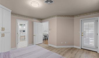 7471 Darby Ave, Las Vegas, NV 89117