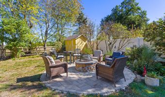 11 Probasco Dr, Allentown, NJ 08501