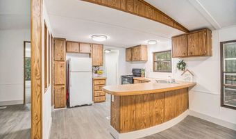1735 39th St, Allegan, MI 49010