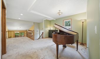 12568 Everest Ct E, Apple Valley, MN 55124