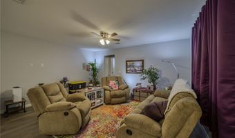 1632 Shamrock Rd, Bullhead City, AZ 86442