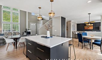 1175 Dogwood Meadows Dr SE, Ada, MI 49301
