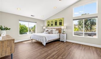 34901 Sweetwater Dr, Agua Dulce, CA 91390