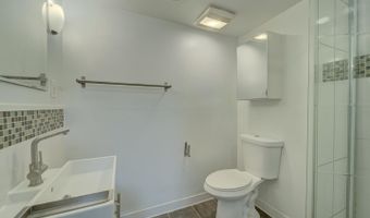 4837 RANDOLPH Dr, Annandale, VA 22003