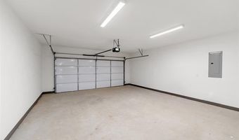 205 Lindsey Ave, Adair, OK 74330