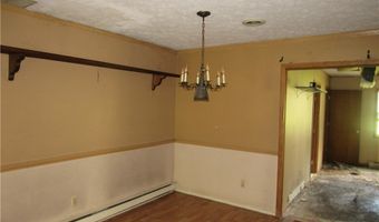 10940 Julie St NE, Alliance, OH 44601